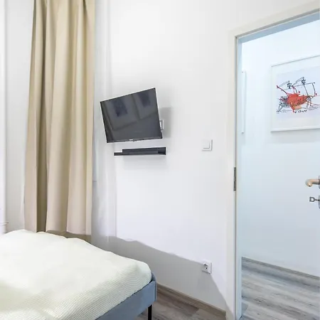 Very - Small For Solo Traveller * Budapest